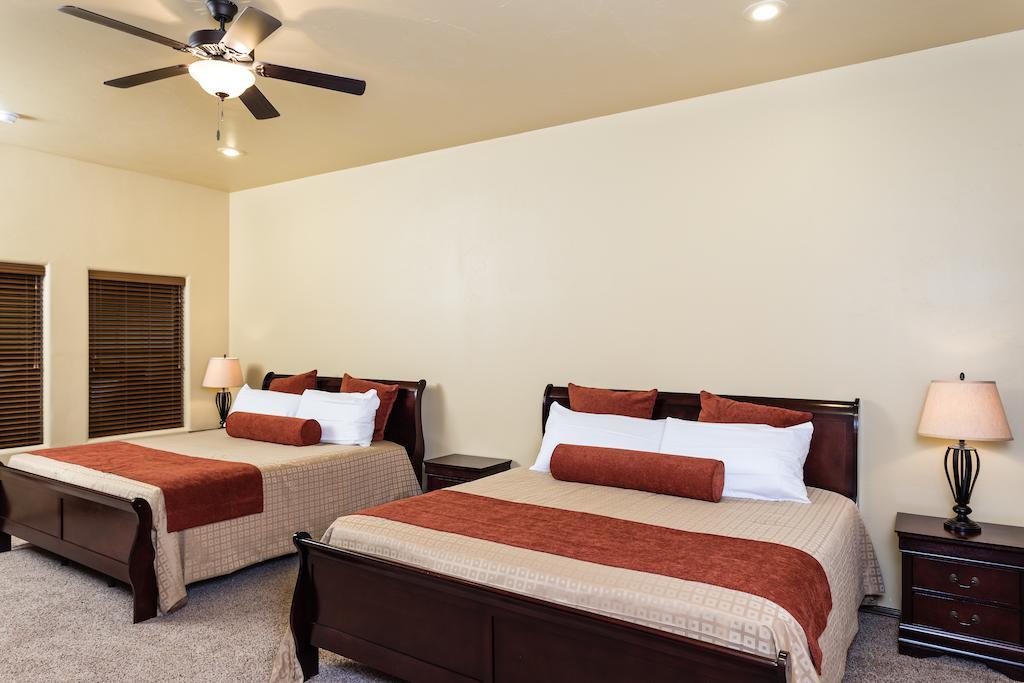 The Courtyard Villas 홉스 외부 사진